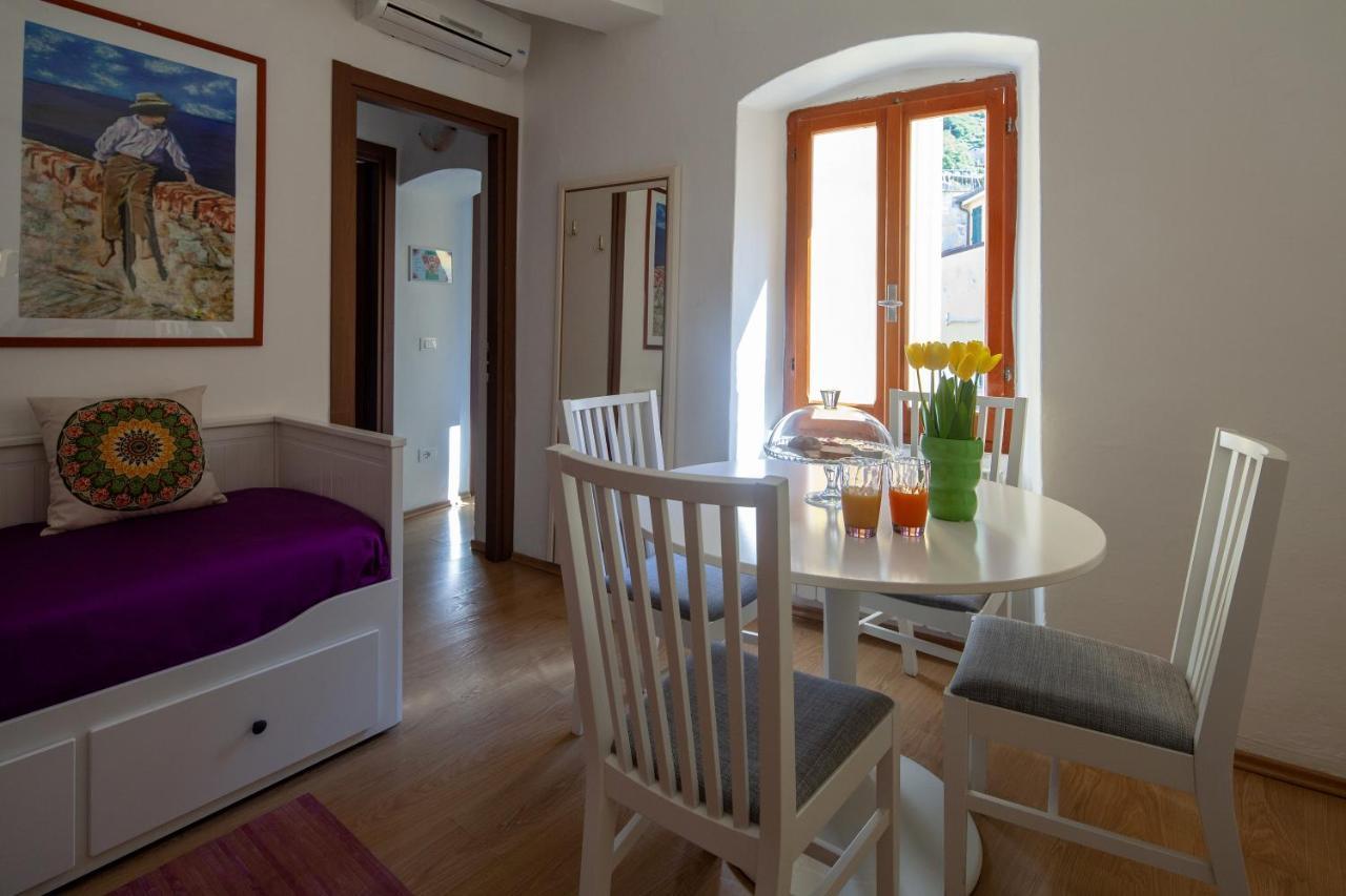 Shanti 1 - Terrace Apartment ريوماجّوري المظهر الخارجي الصورة